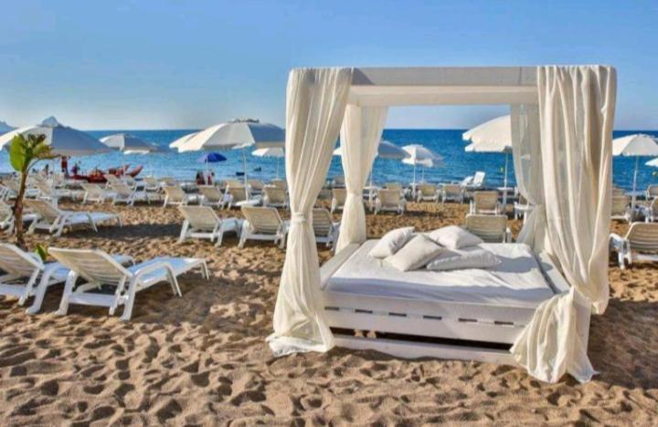 Casa Vacanze Butterfly Trabia Exterior foto